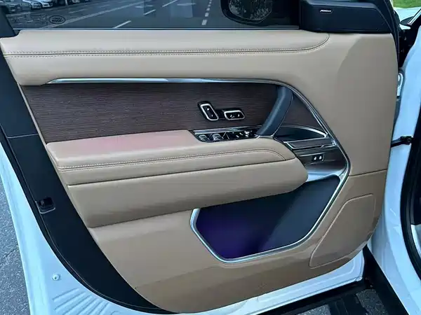 Land Rover Range Rover 2024