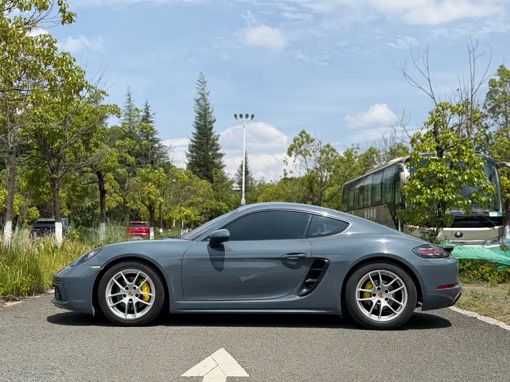 Porsche 718 2018 — фото 16