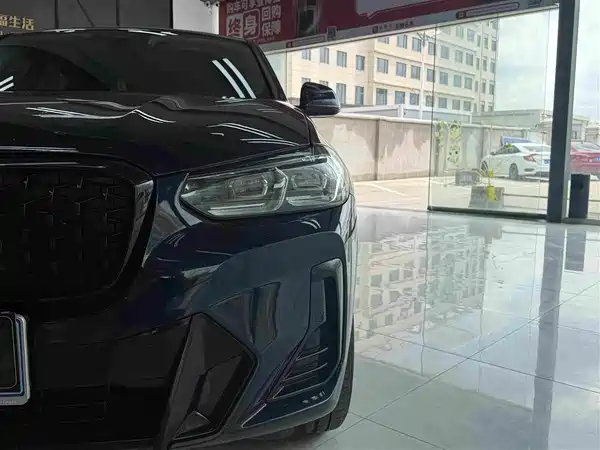 BMW X4 2022
