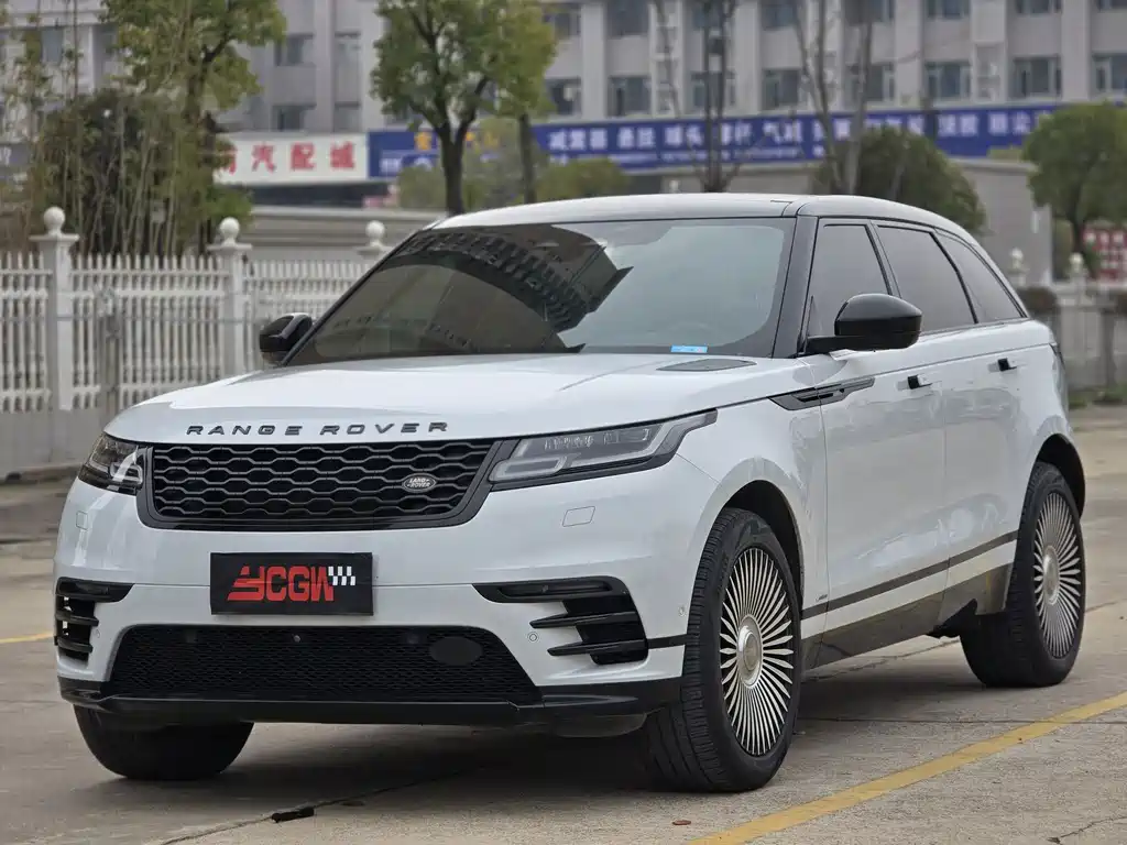 Land Rover Range Rover Velar 2022 — фото 1