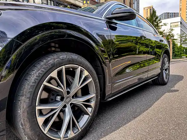 Audi Q8 2019