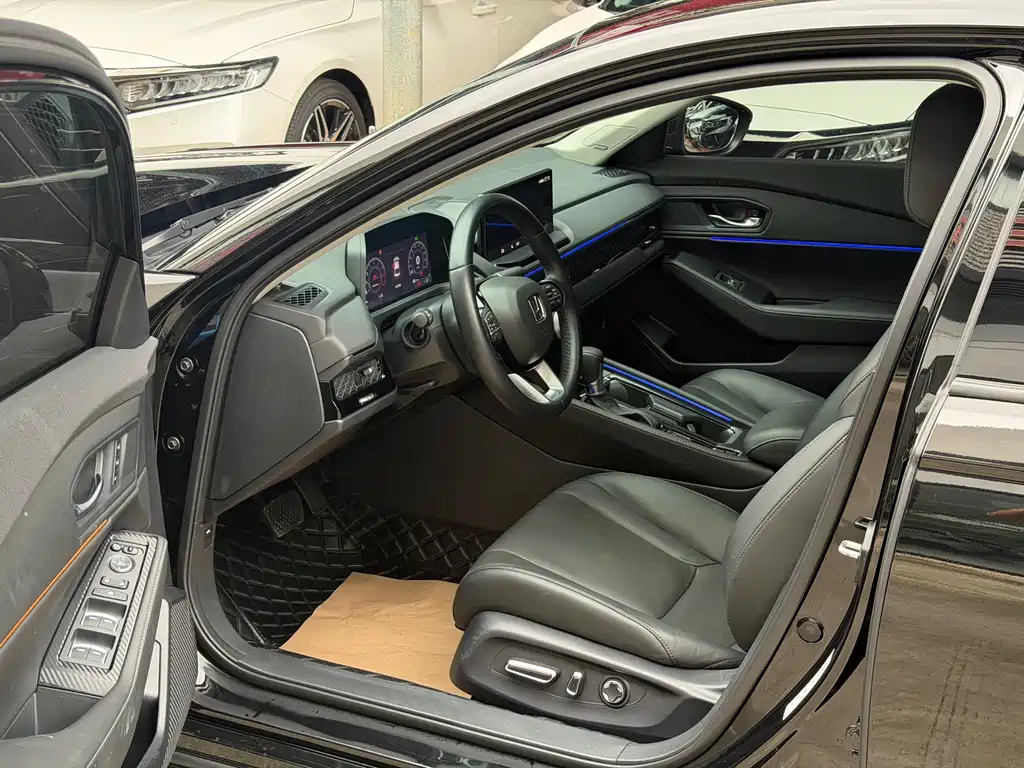 Honda Accord 2025