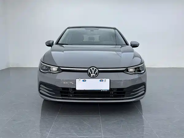 Volkswagen Golf 2022