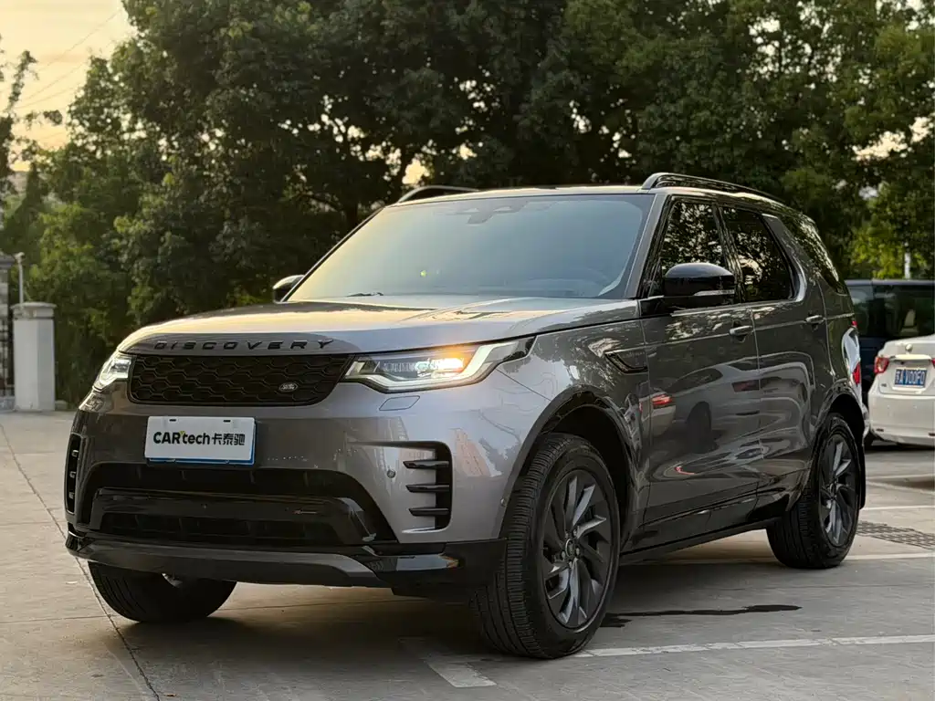 Land Rover Discovery 2023