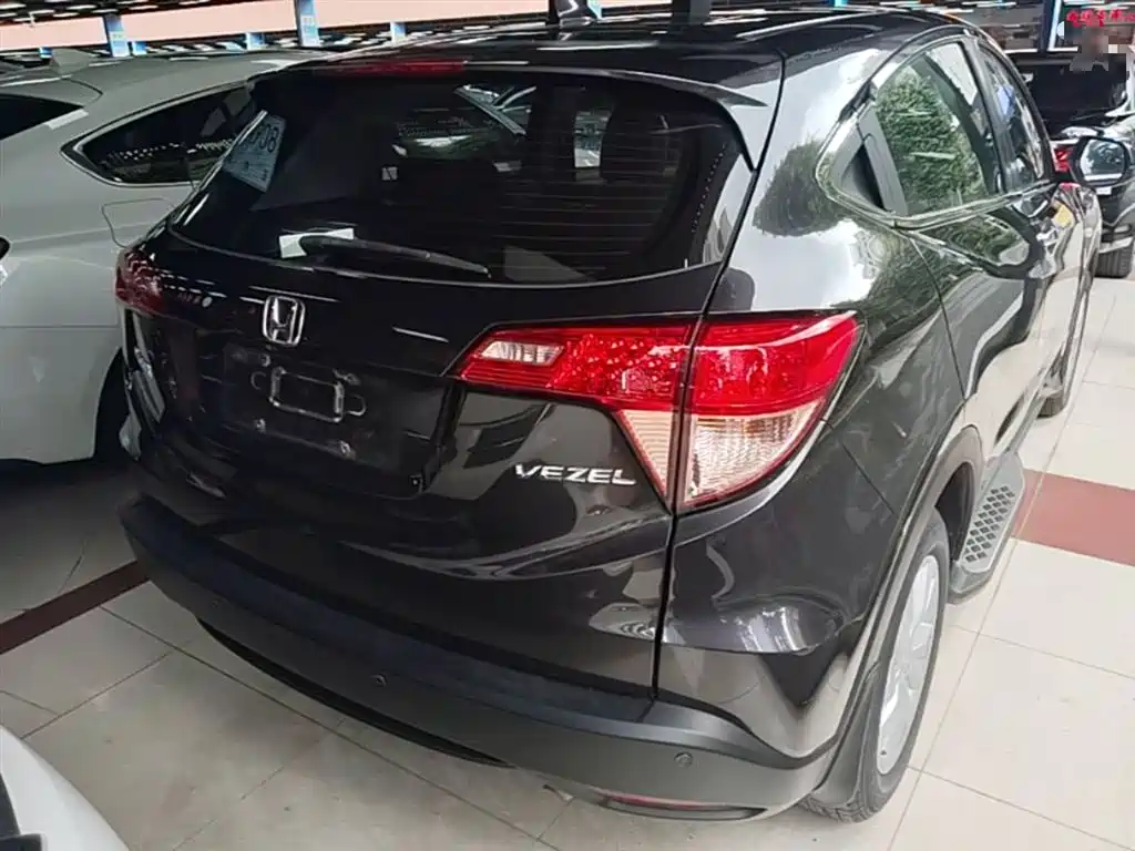 Honda Vezel 2017 — фото 7