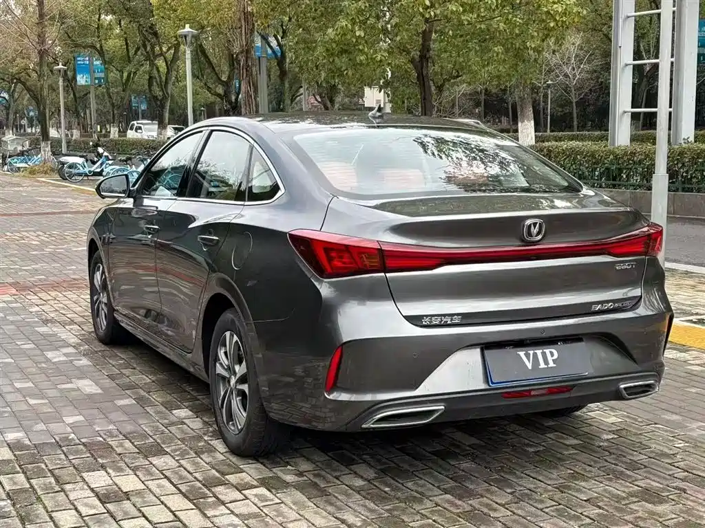 Changan Eado 2025 — фото 7