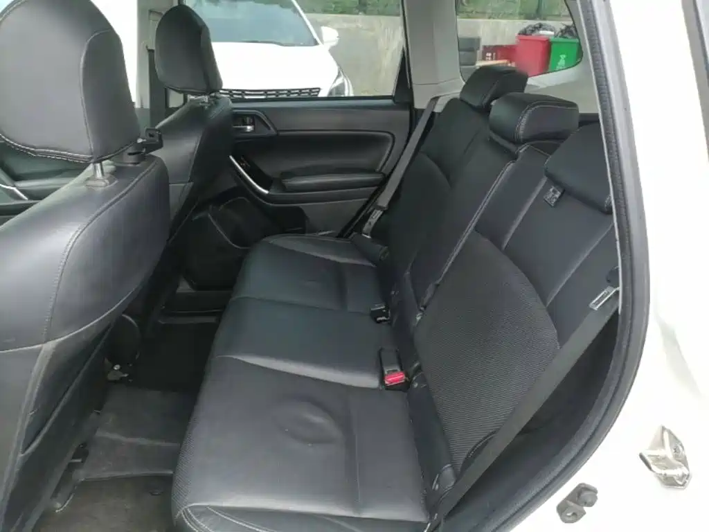 Subaru Forester 2017 — фото 17