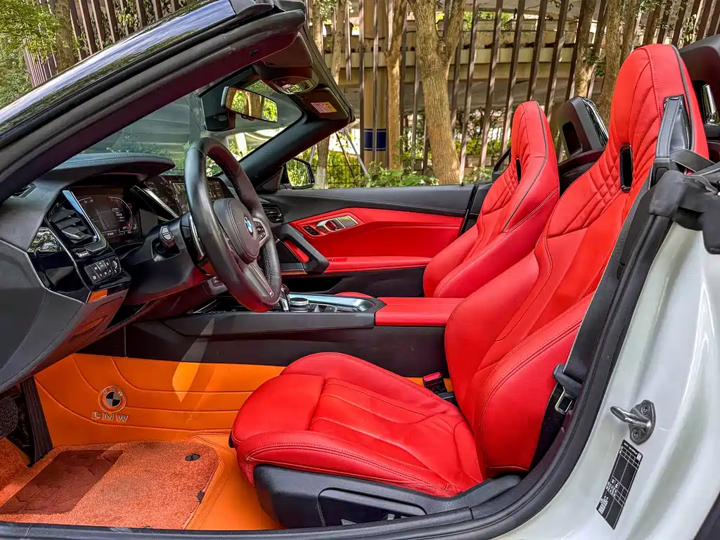 BMW Z4 2023 — фото 13