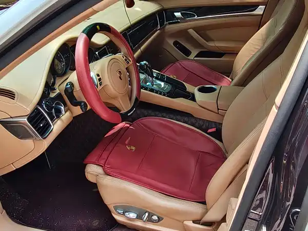 Porsche Panamera 2013