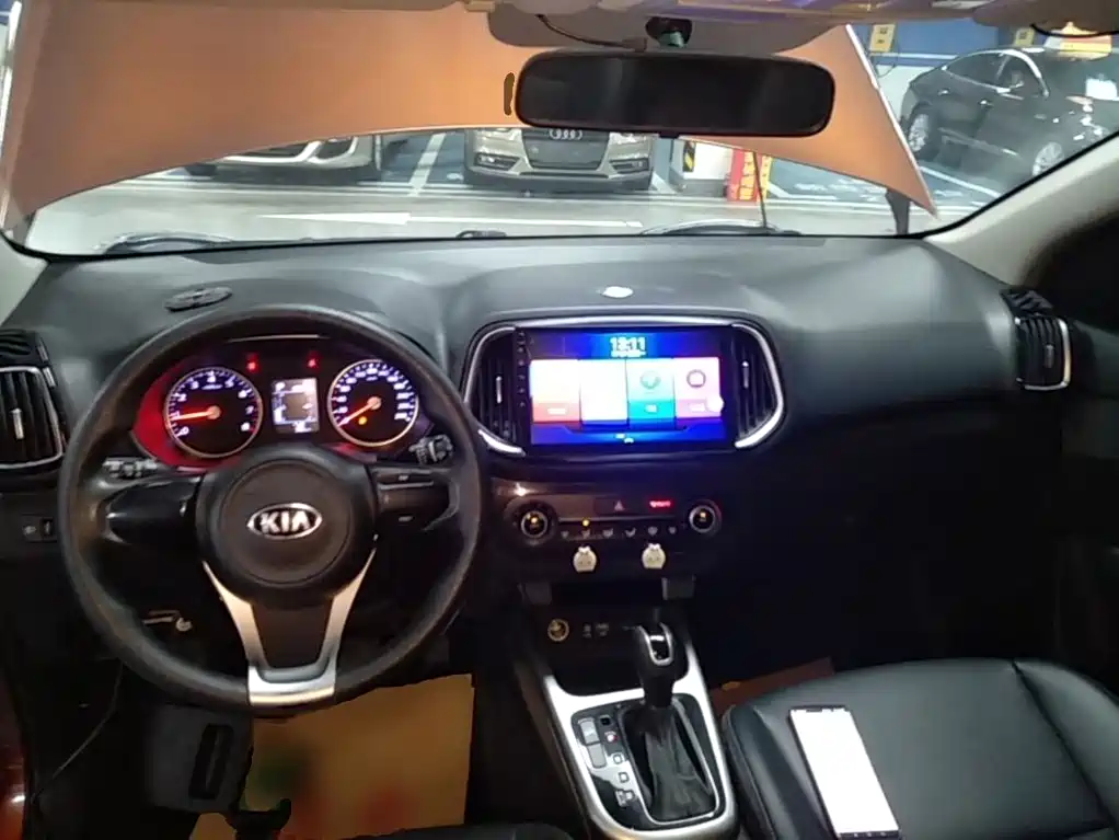 Kia KX3 Proud Running 2016 — фото 10