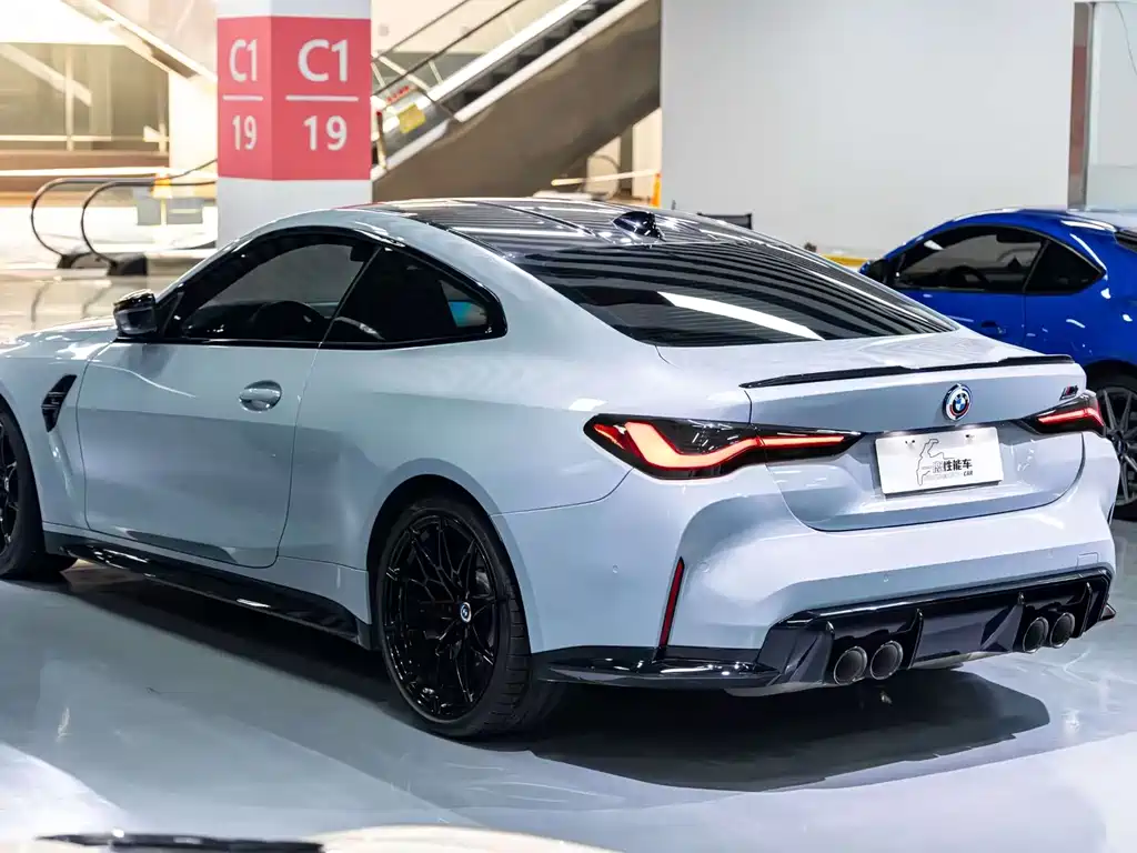 BMW M4 2023 — фото 4