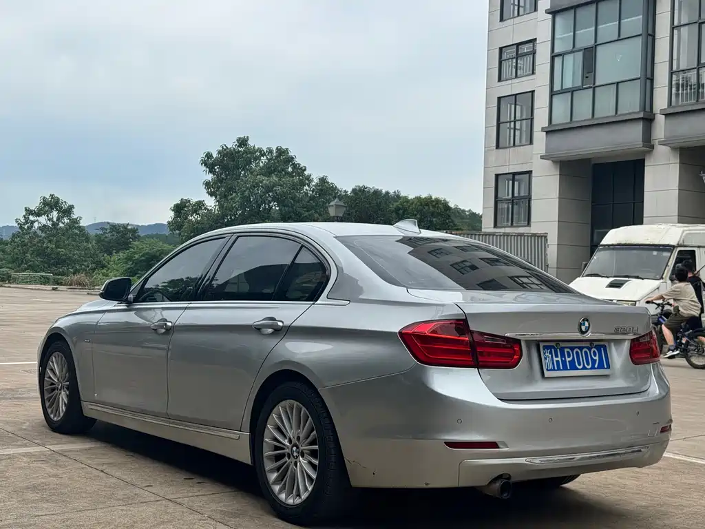 BMW 3 Series 2013