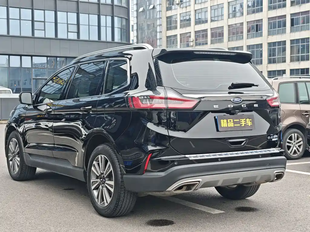 Ford Edge 2023 — фото 4