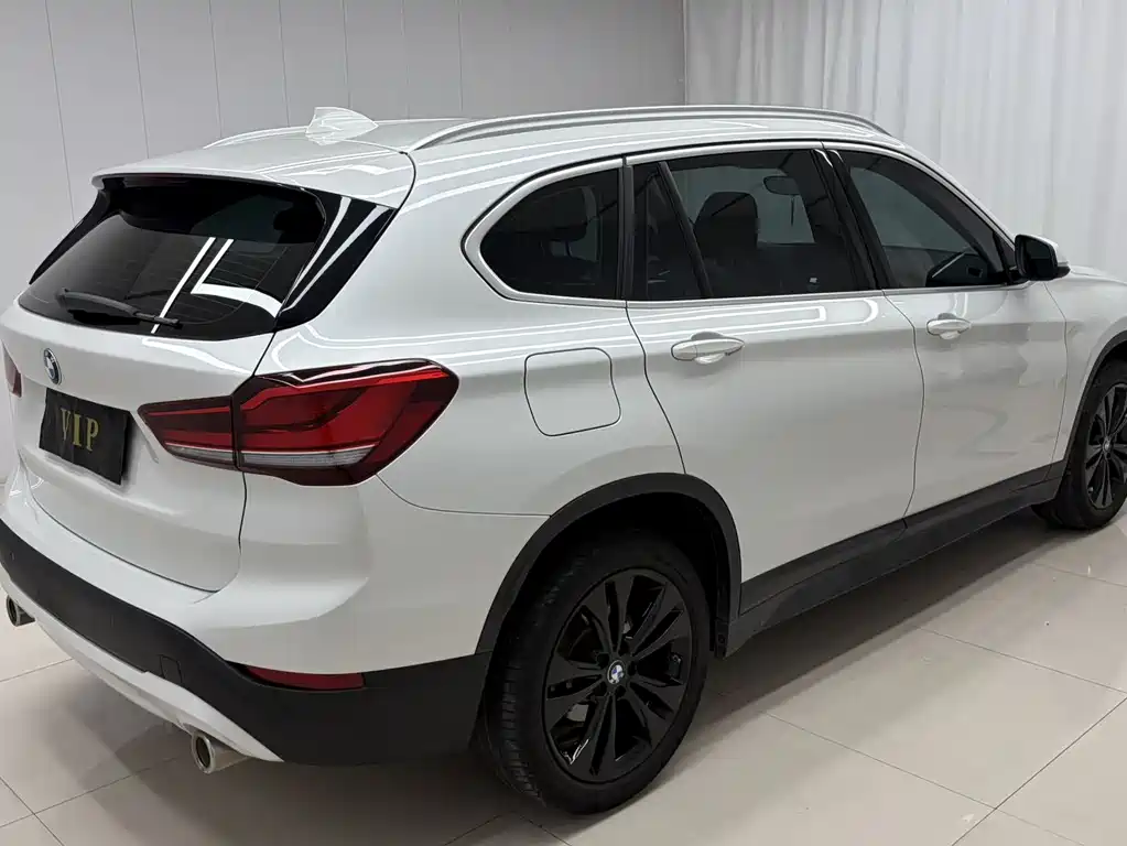 BMW X1 2021 — фото 6