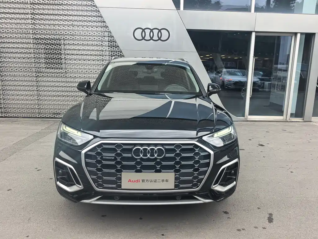 Audi Q5L 2023 — фото 2
