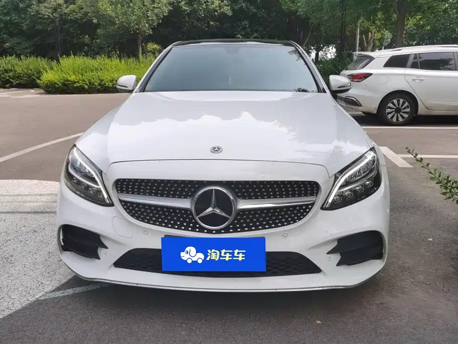Mercedes-Benz C-Class 2021