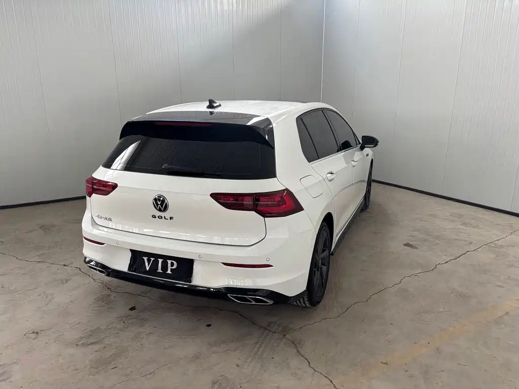 Volkswagen Golf 2022