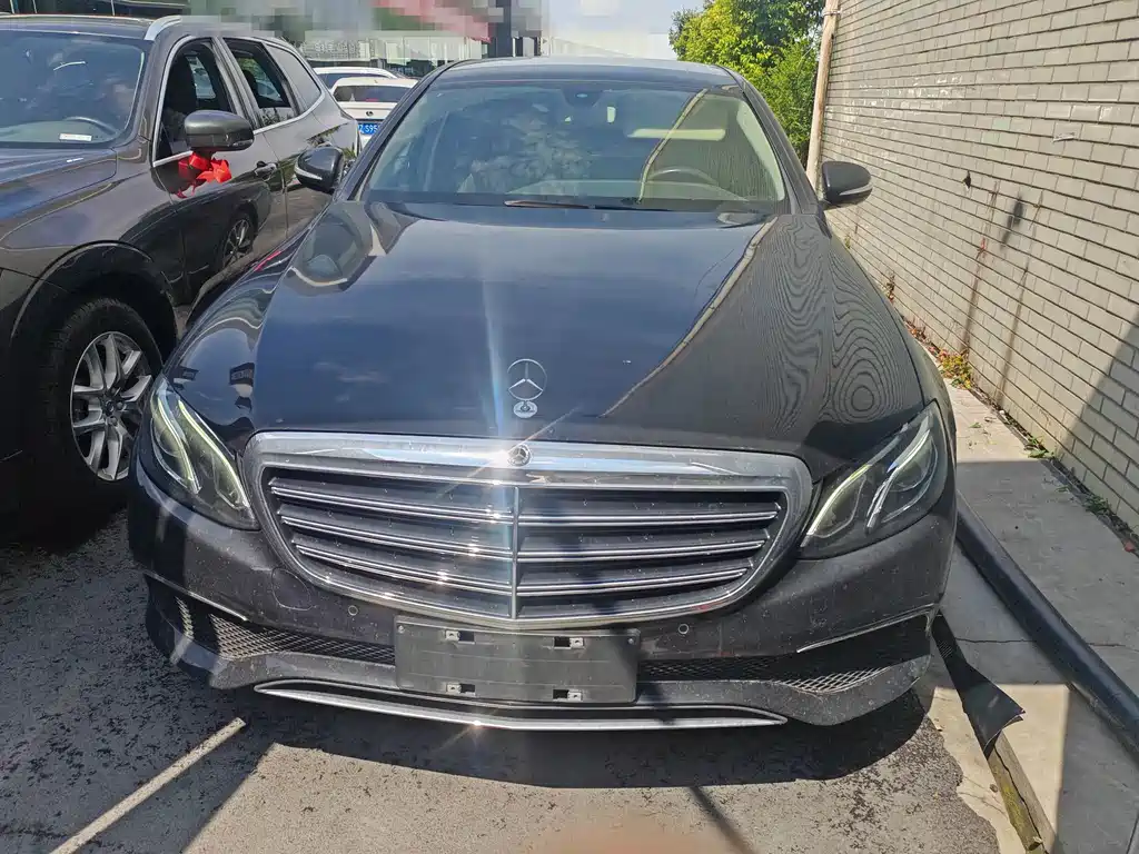 Mercedes-Benz E-Class 2020