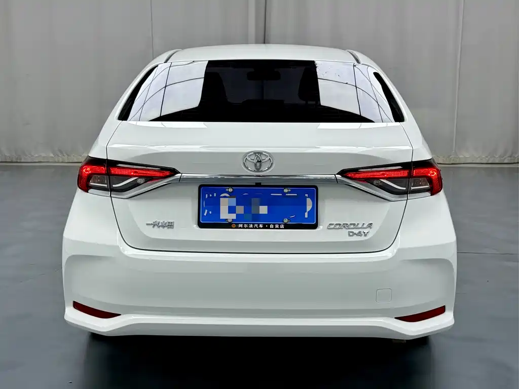 Toyota Corolla 2023 — фото 14