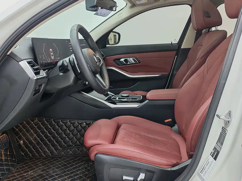 BMW 3 Series 2023
