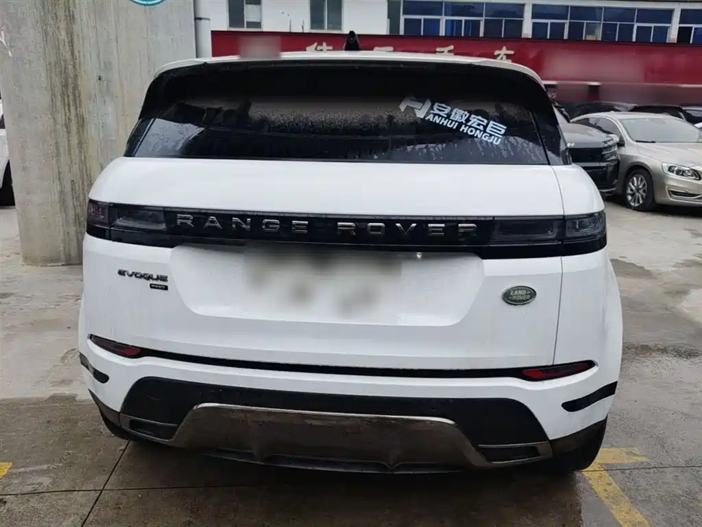 Land Rover Evoque 2022 — фото 6