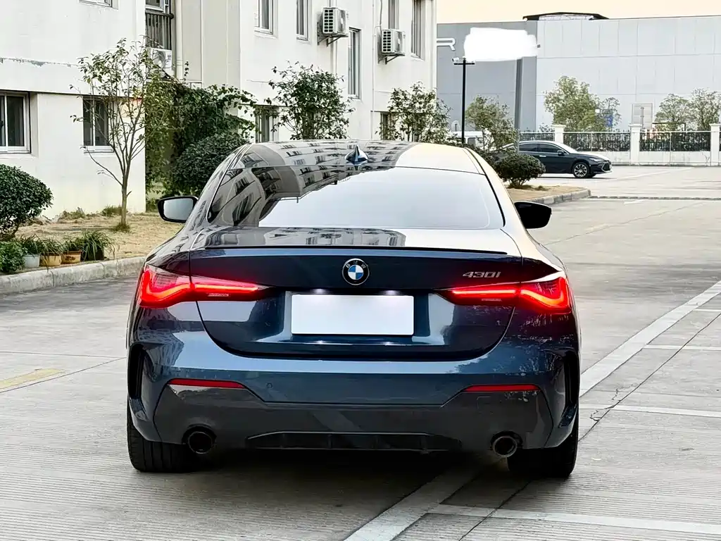 BMW 4 Series 2022 — фото 13