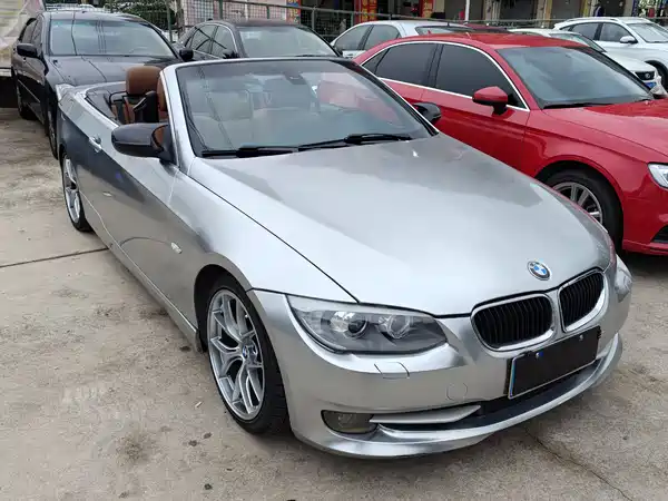 BMW 3 Series 2011