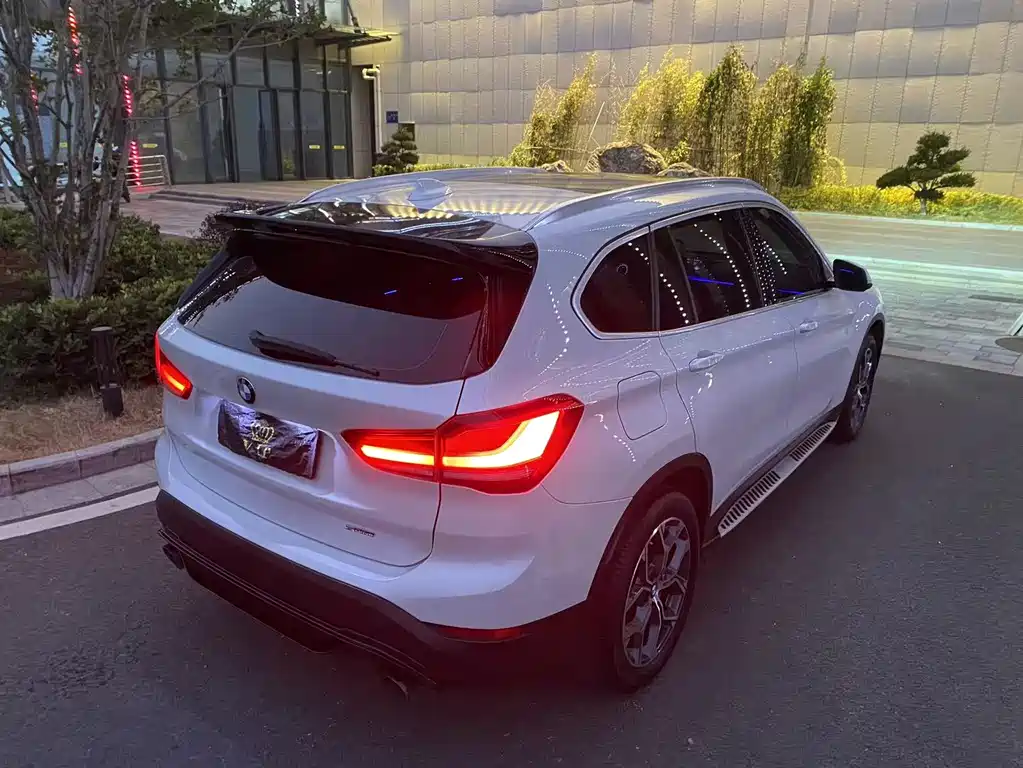 BMW X1 2022 — фото 5