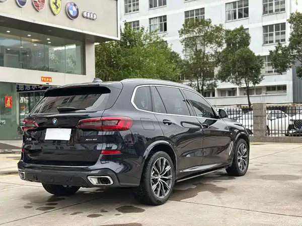 BMW X5 2022