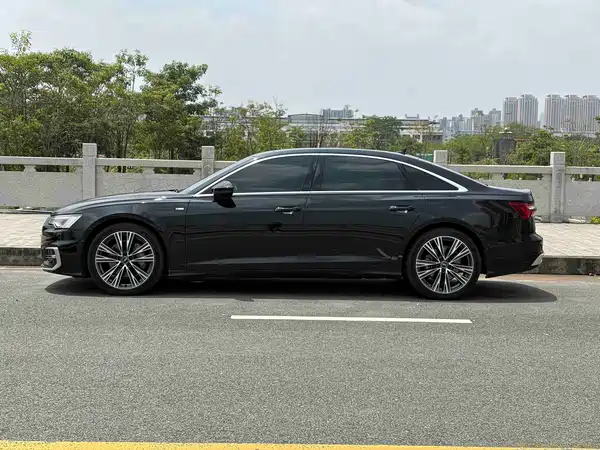 Audi A6L 2023