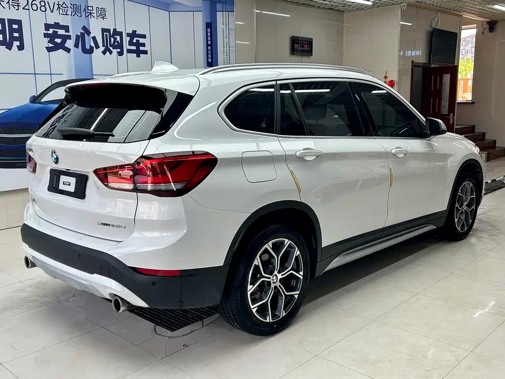 BMW X1 2023 — фото 4