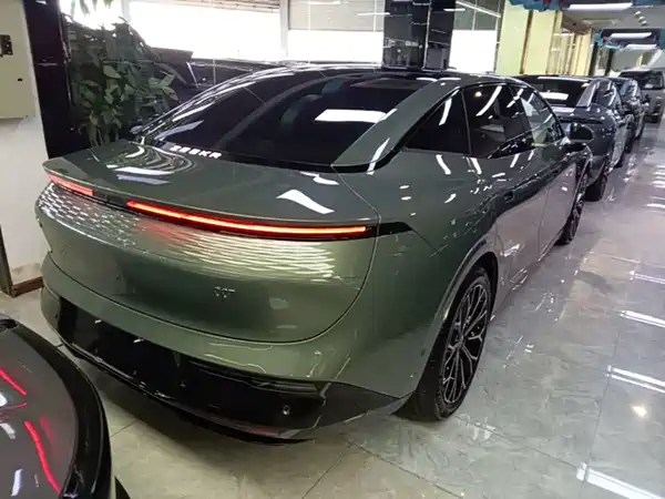 Zeekr 007 2024