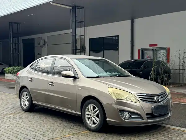 Hyundai Yuedong 2011