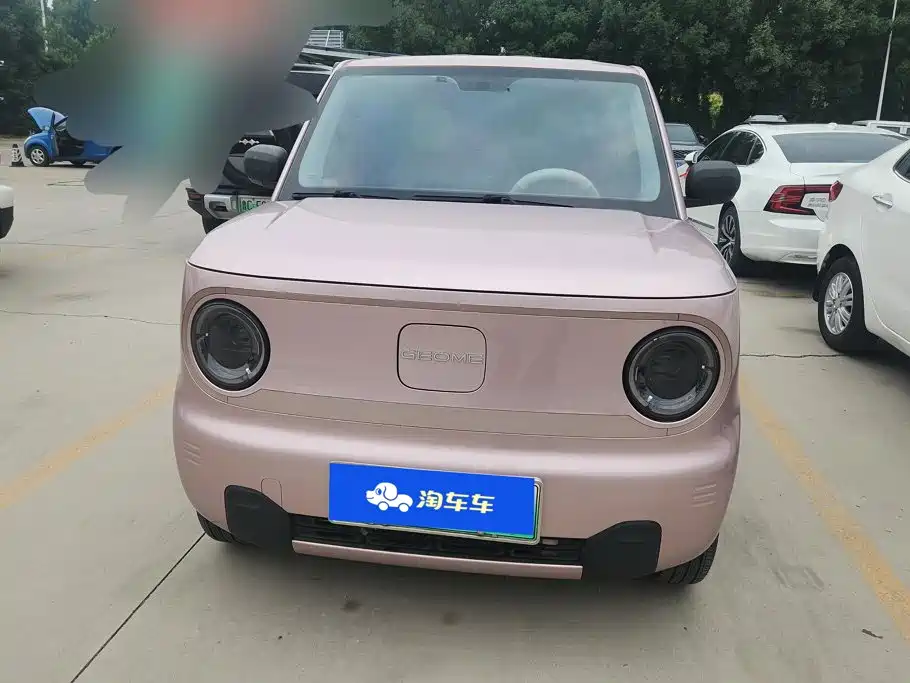 Geely Galaxy Panda 2023