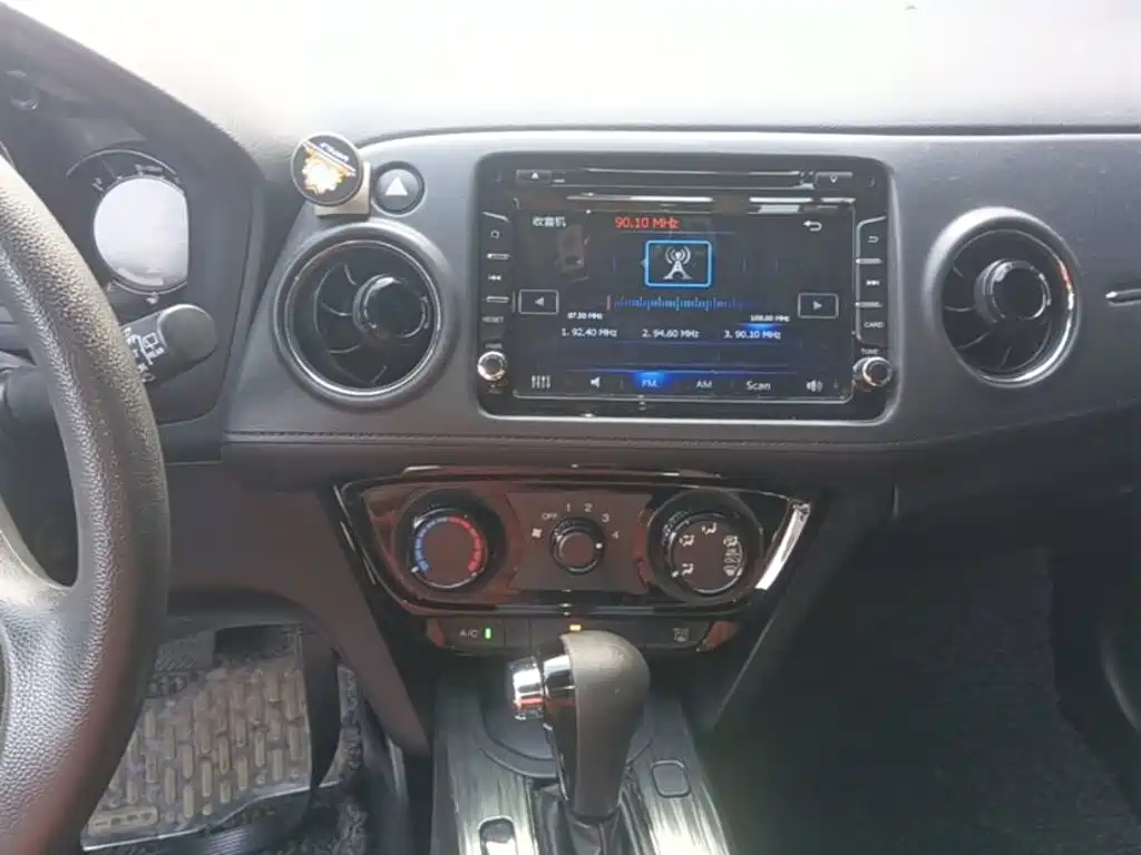 Honda XR-V 2015 — фото 13