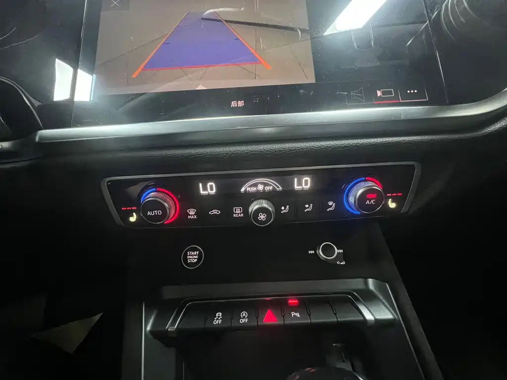 Audi Q3 Sportback 2022 — фото 23