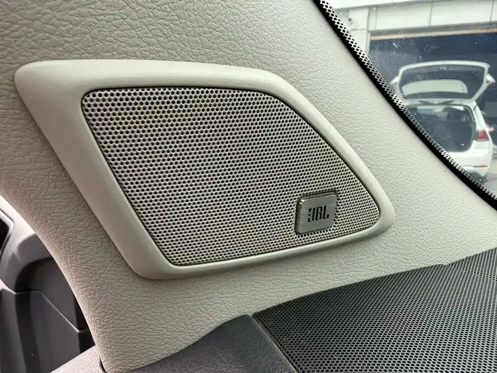 Toyota Prado 2016 — фото 6