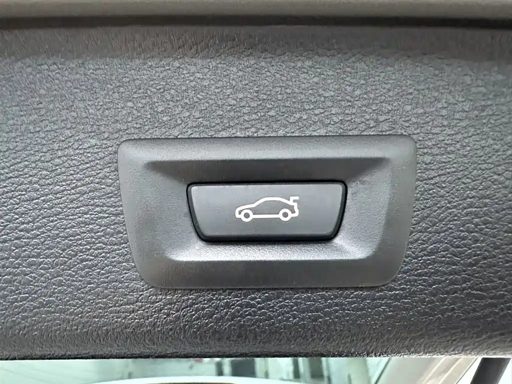 BMW X3 2014 — фото 19