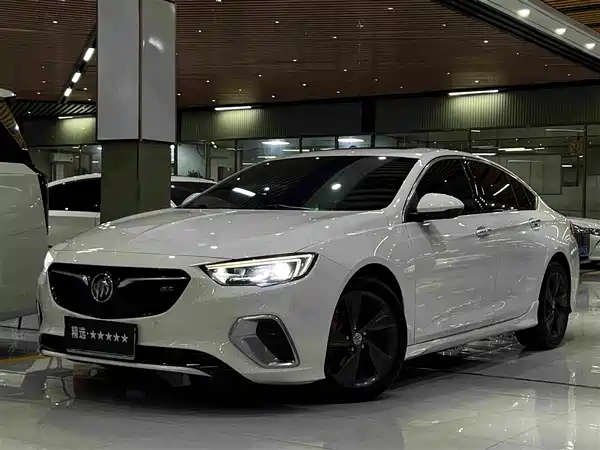 Buick Regal 2018