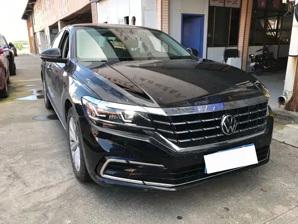 Volkswagen Passat 2021