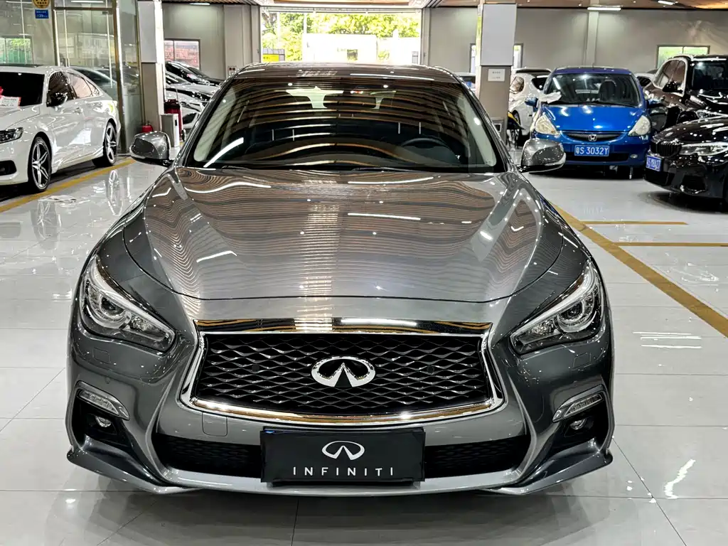 Infiniti Q50L 2018 — фото 3
