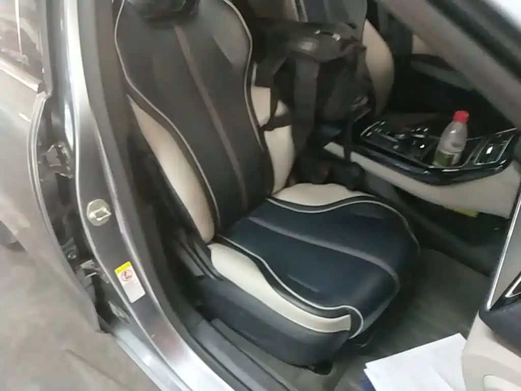 BYD Qin PLUS 2022 — фото 25