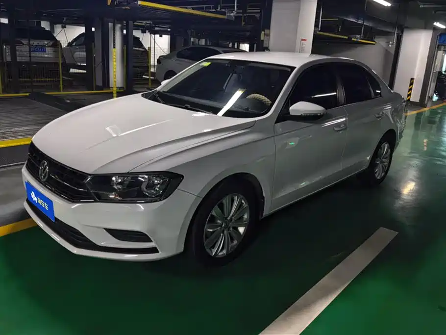 Volkswagen Bora 2021