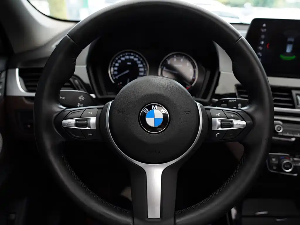 BMW X1 2021 — фото 10