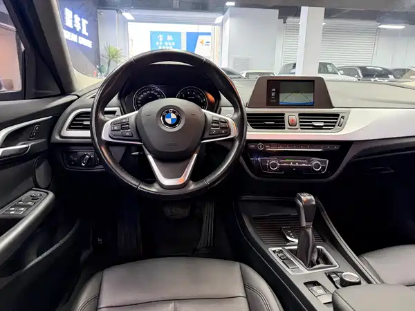 BMW 1 Series 2018