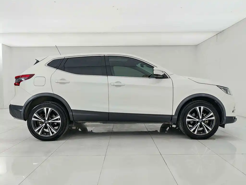 Nissan Qashqai 2021 — фото 7