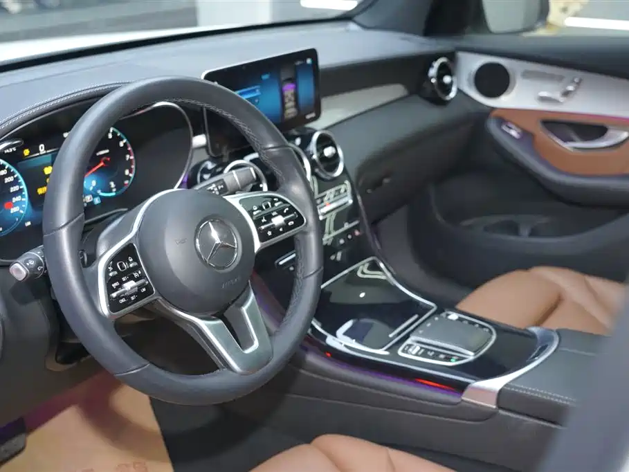 Mercedes-Benz GLC Coupe 2022 — фото 12