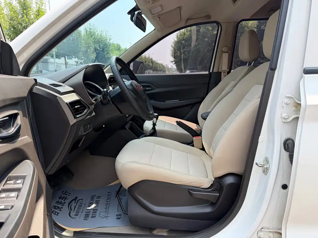 Wuling Hongguang 2023
