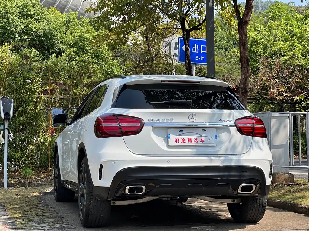 Mercedes-Benz GLA 2018 — фото 45