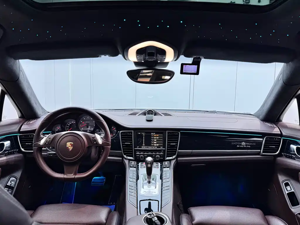 Porsche Panamera 2015 — фото 20
